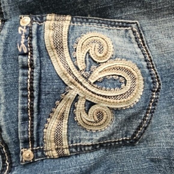 Seven7 Jeans Women's Size 14 (32x26) Blue Slim Boot Embroidered Pockets - Picture 7 of 16